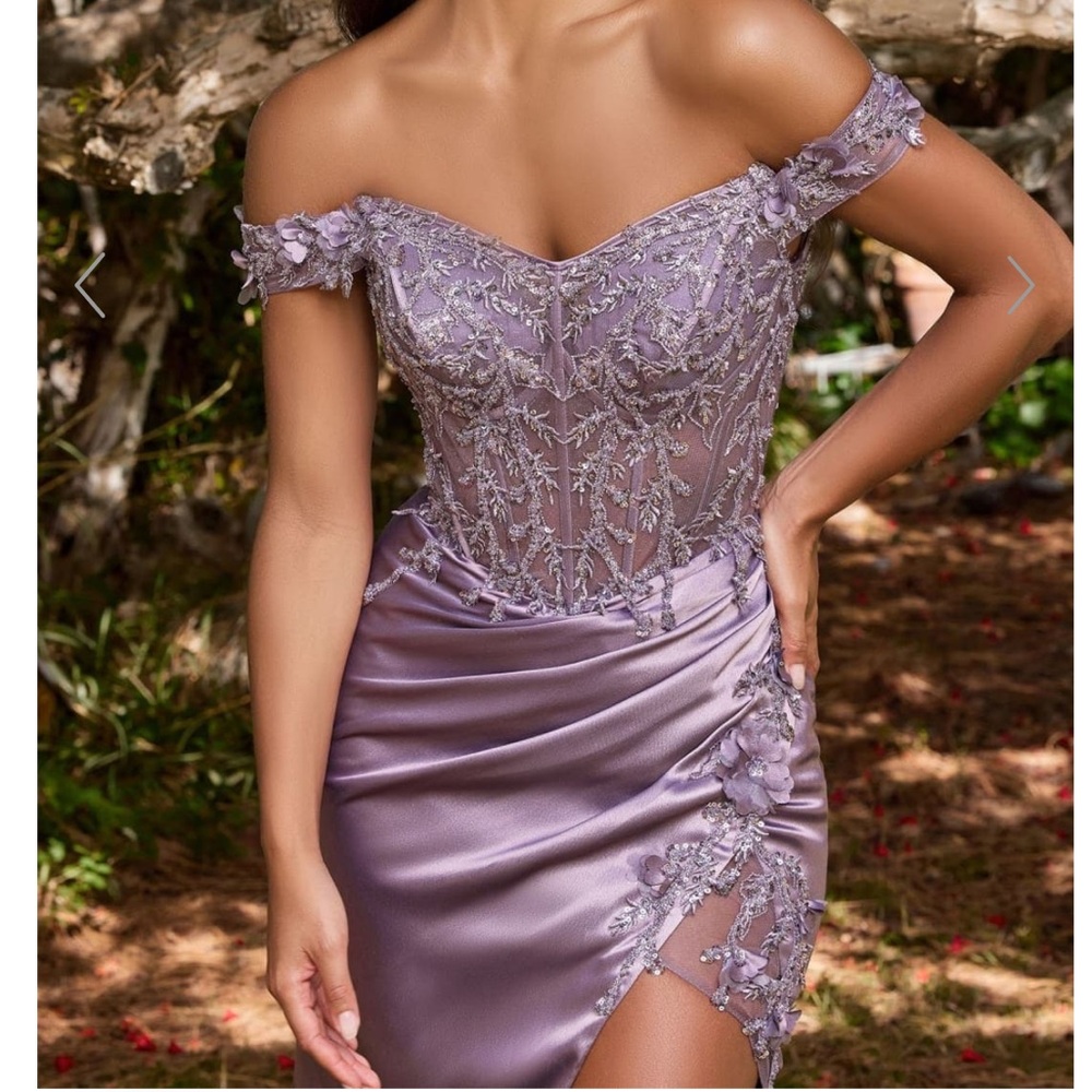 Brand New ! Color: Dusty Lavender